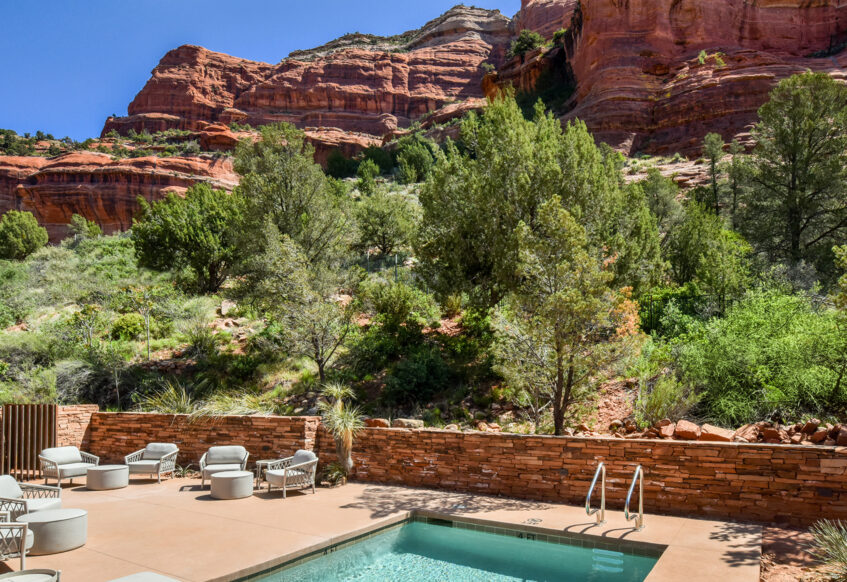 plunge pool with red rock views